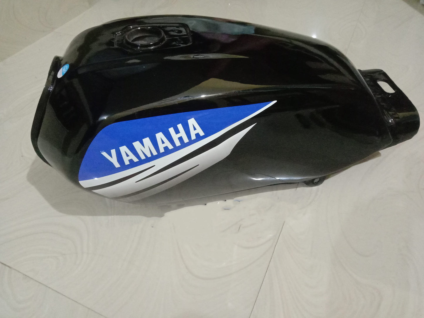 CD 100/Rx 100/ YAMAHA 135 Petrol Tank