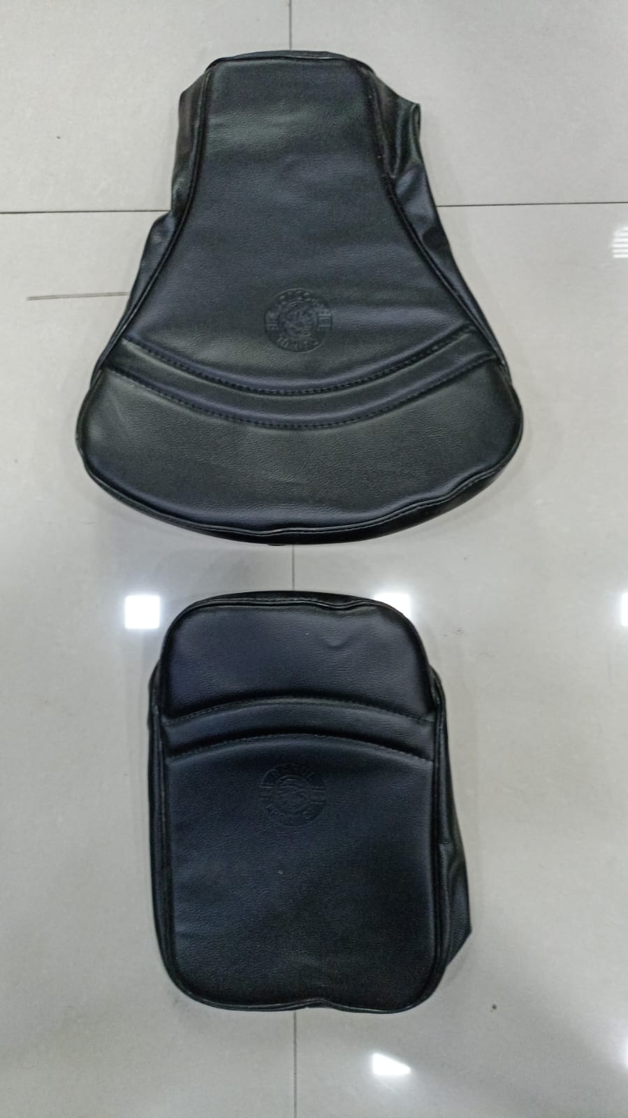 Royal Enfield Classic 350/500 Black dots Tank Cover and Seat Cover