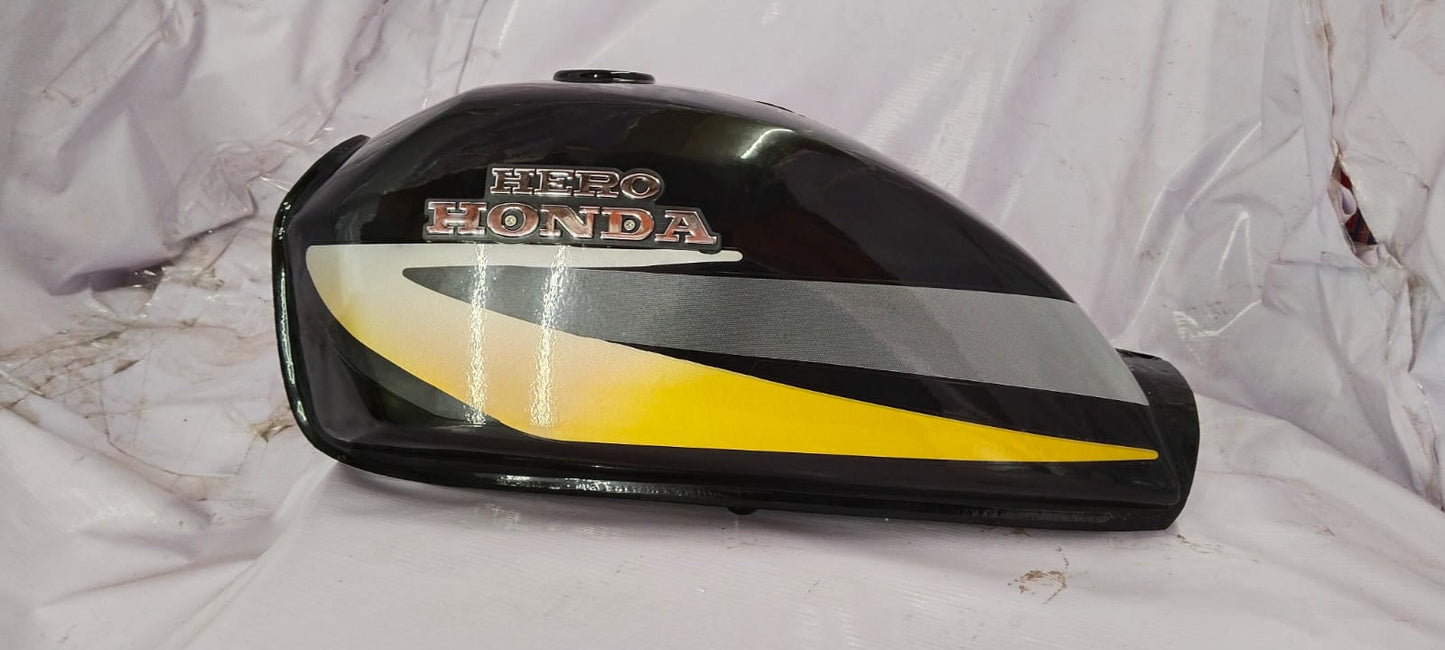 CD100/CD100SS FUEL TANK (Black & Yellow)