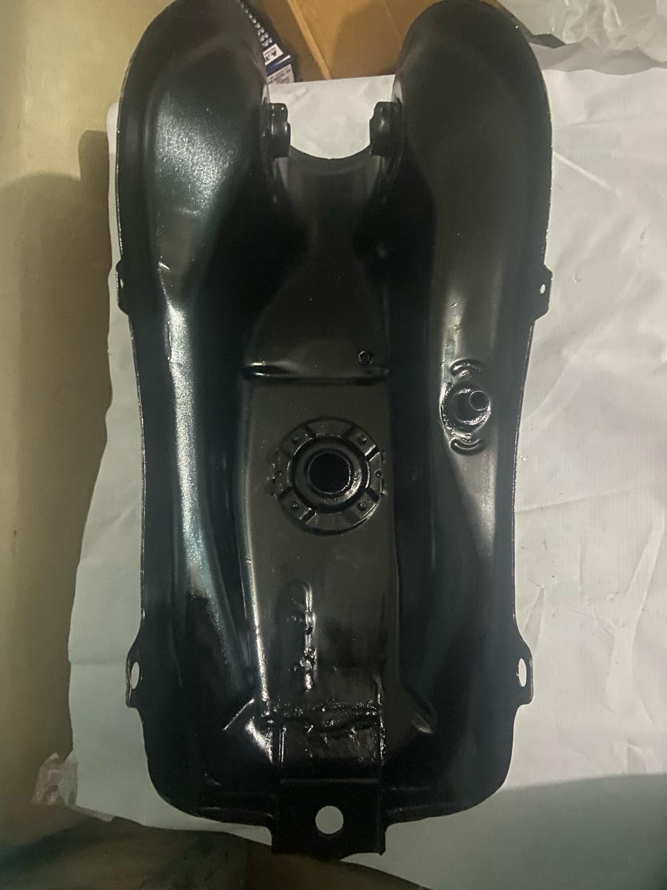 Unicorn 160 cc Fuel Tank ( Full Black )