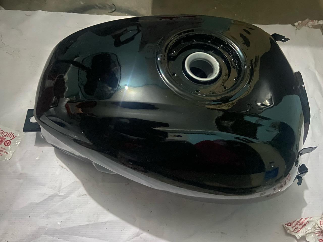 Bajaj Pulsar 125Fuel Tank - BS6 (BLACK)