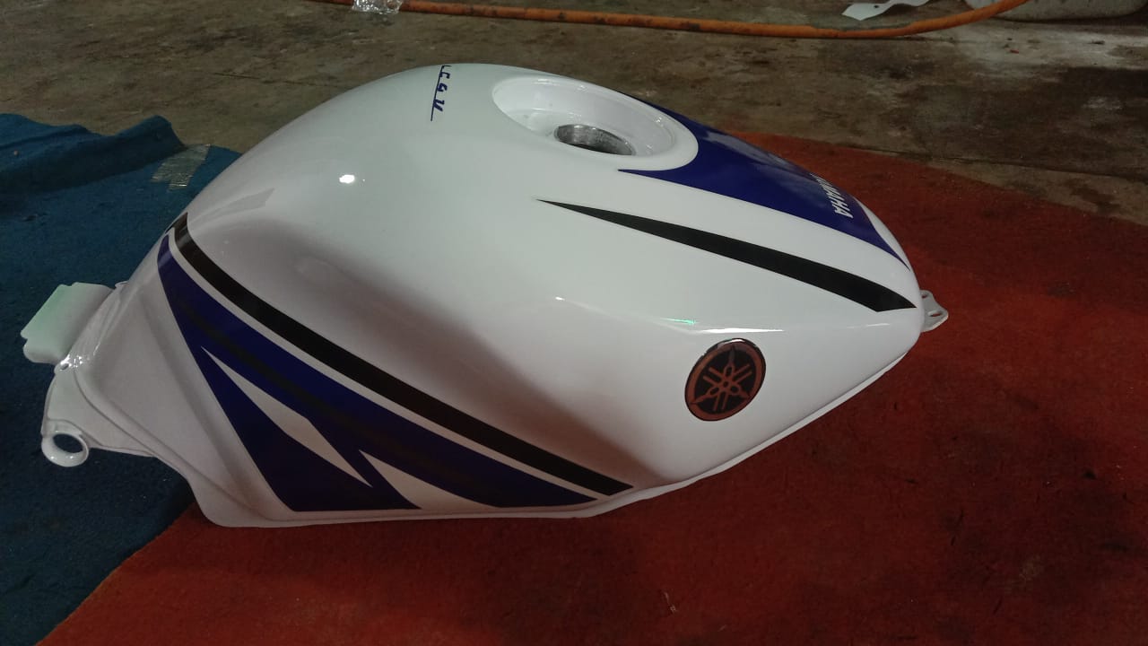 R15 V1 & V2  PETROL TANK (ALL COLOURS AVAILABLE) - Yamaha Genuine Fuel Tank (1CKXF41A60P5) For Yamaha R15 Version 2.0 2013 Model (OEM)